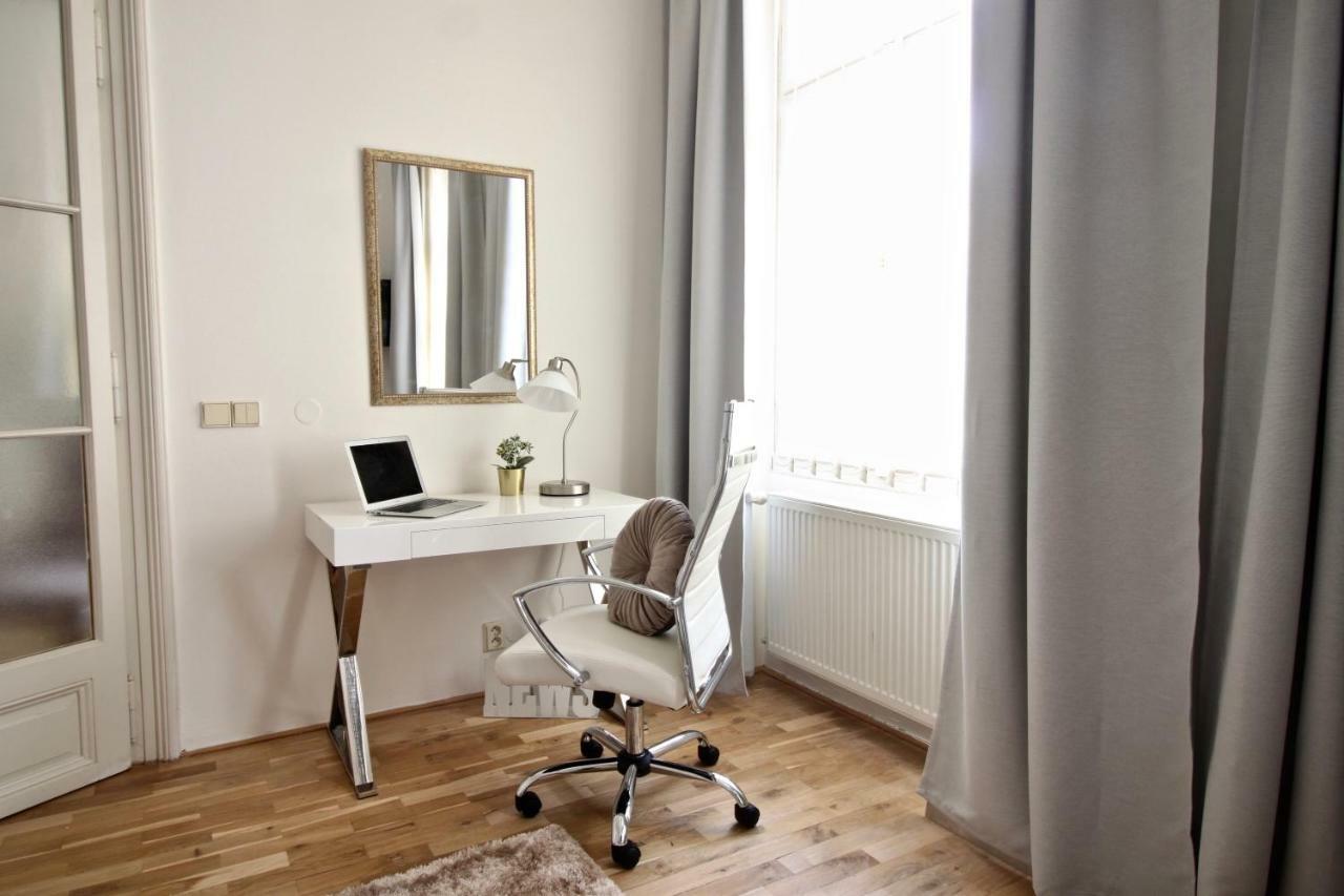 פראג New Design & Style Apartment Old Town Xxl מראה חיצוני תמונה