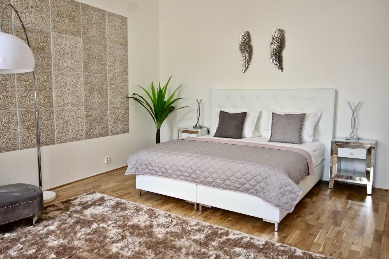 פראג New Design & Style Apartment Old Town Xxl מראה חיצוני תמונה