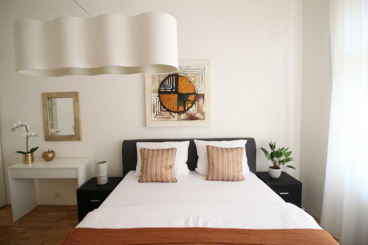 פראג New Design & Style Apartment Old Town Xxl מראה חיצוני תמונה