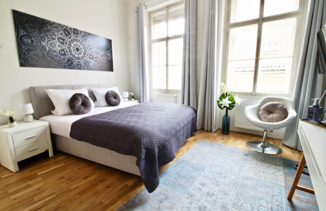 פראג New Design & Style Apartment Old Town Xxl מראה חיצוני תמונה